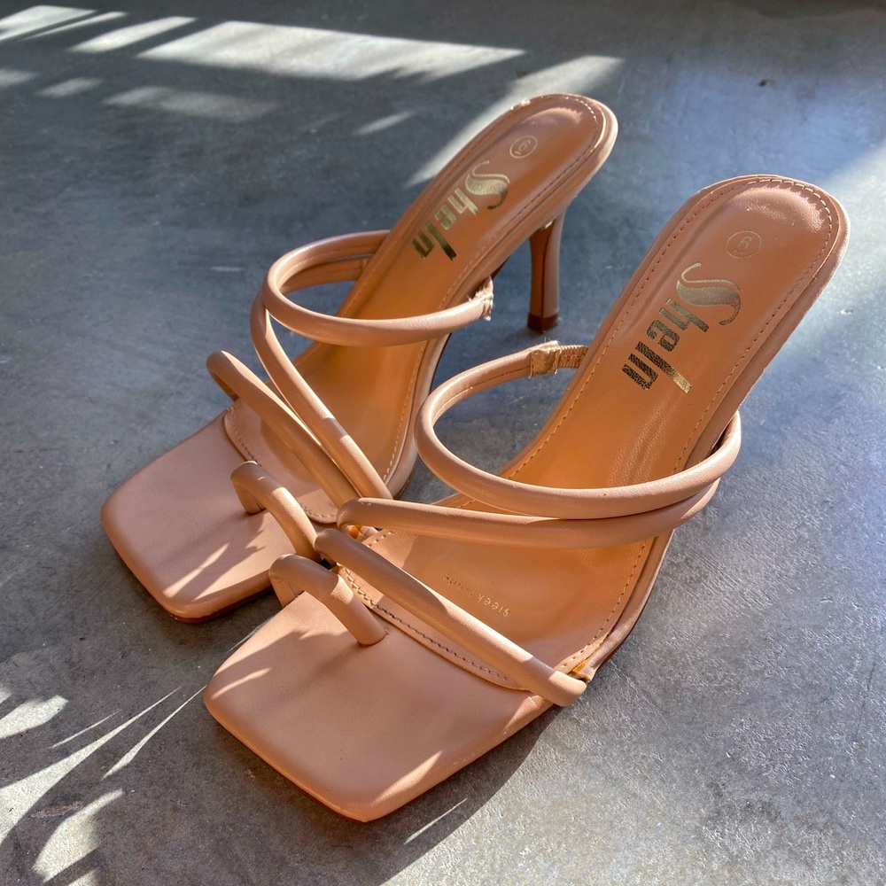 Nude Strappy Heels – Square Toe, Size 6, Minimalist Style